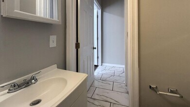 1915 W Erie Ave in Philadelphia, PA - Building Photo - Building Photo