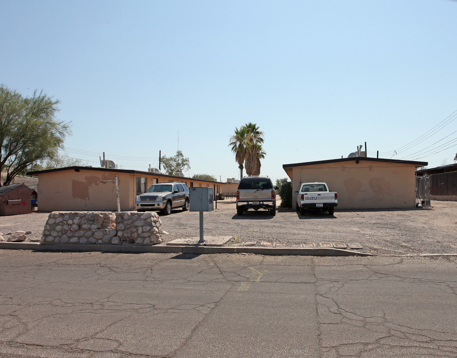 2432-2438 N Fontana Ave in Tucson, AZ - Building Photo