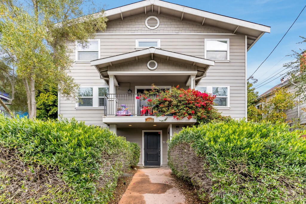 1023 Taylor Ave in Alameda, CA - Building Photo