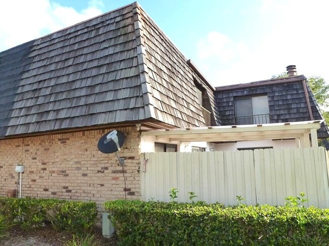 property at 1526 Winter Green Blvd