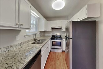 87 Grapevine Dr in Douglasville, GA - Building Photo - Building Photo