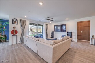 6093 Avery Pointe St in Las Vegas, NV - Building Photo - Building Photo