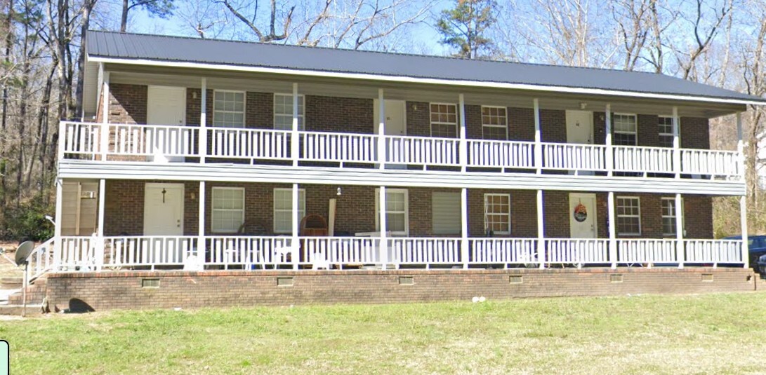 40 Cave Rd in Anniston, AL - Building Photo