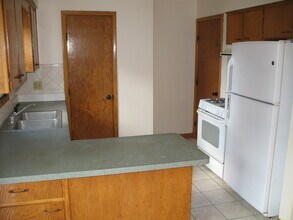 2818 Burns Ave, Unit 2818 Burns in Erie, PA - Building Photo - Building Photo