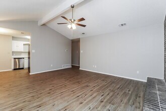 19 Atlanta Ct in Mansfield, TX - Building Photo - Building Photo