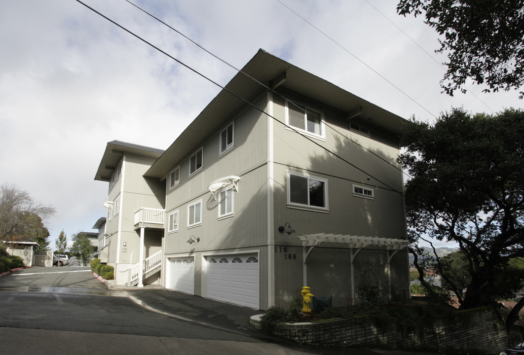 110-158 Cherry St in Petaluma, CA - Building Photo