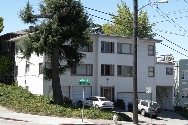 825-831 Macarthur Blvd in Oakland, CA - Building Photo - Building Photo