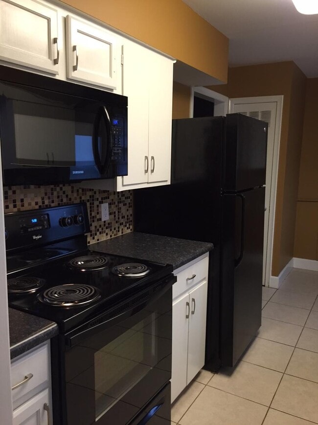 8001 E Indianapolis St in Wichita, KS - Building Photo - Building Photo