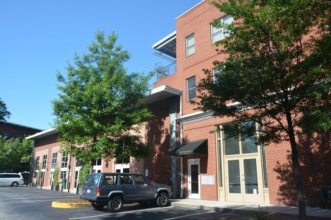 Buildings F & G in Athens, GA - Building Photo - Primary Photo