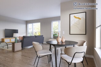 2690 152nd Ave NE in Redmond, WA - Building Photo - Building Photo