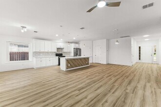 1508 Lochaline Loop in Pflugerville, TX - Building Photo - Building Photo