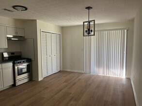 2644 Fieldstone View Ln SE in Conyers, GA - Foto de edificio - Building Photo