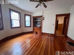 23 Sargent St, Unit 1 in Cambridge, MA - Building Photo - Building Photo