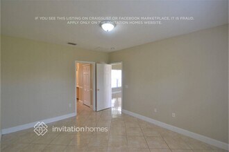 236 Bedford Dr in Kissimmee, FL - Building Photo - Building Photo