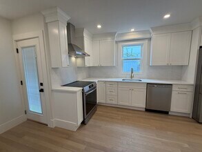 7 Bennett St in Medford, MA - Building Photo - Building Photo