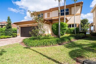 9760 S Miralago Way in Parkland, FL - Building Photo - Building Photo
