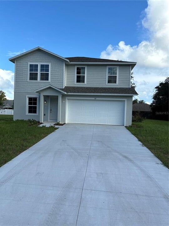 87 Freeport Ln in Palm Coast, FL - Building Photo