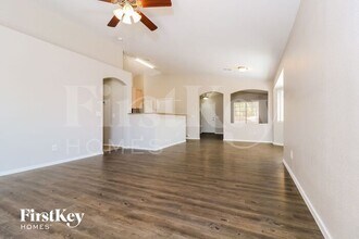 11575 W Holly St in Avondale, AZ - Building Photo - Building Photo