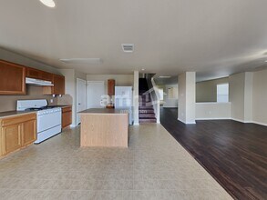 3743 Jewel Point Dr in Spring, TX - Building Photo - Building Photo