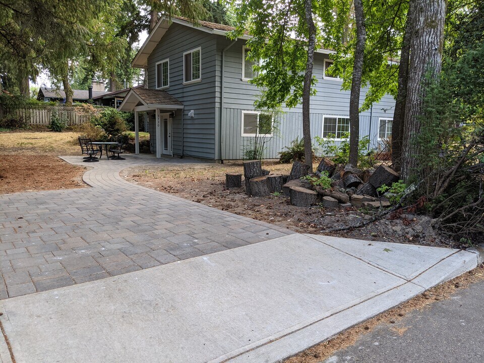3730 SE Hemlock St, Unit 0 in Hillsboro, OR - Building Photo