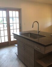 425 N Kainalu Dr in Kailua, HI - Building Photo - Building Photo