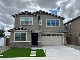 2521 E Athena Ave in Gilbert, AZ - Building Photo