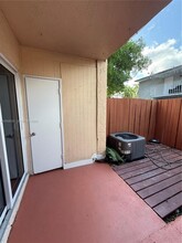15687 SW 85th Terrace in Miami, FL - Building Photo - Building Photo