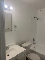 6806 Thomas Cir, Unit B in Tampa, FL - Building Photo