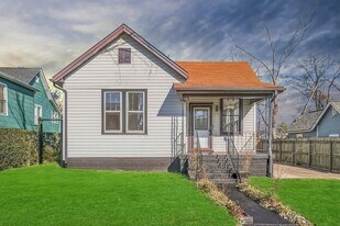 908 Gilmore Ave in Nashville, TN - Building Photo