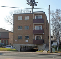 840 Simcoe St S Apartments