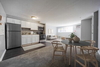 Manchester Apartments in Philadelphia, PA - Building Photo - Building Photo