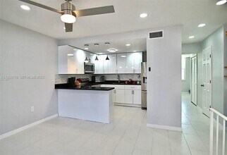 3865 W 9th Ave in Hialeah, FL - Building Photo - Building Photo