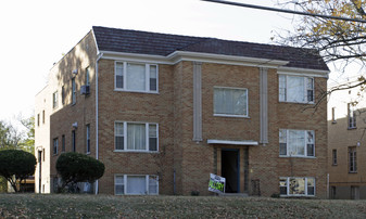 6910 Montgomery Rd Apartments