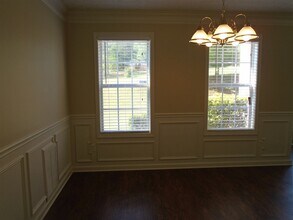 550 Brook Hollow Dr in Mcdonough, GA - Foto de edificio - Building Photo