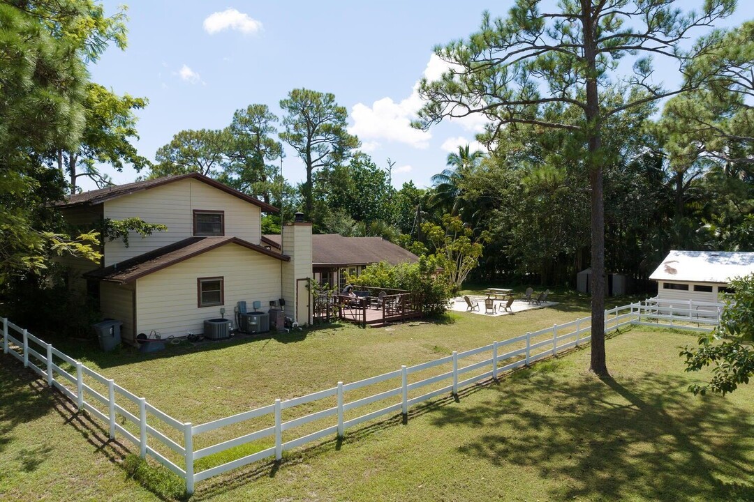 8359 Sun Up Trail in Boynton Beach, FL - Building Photo