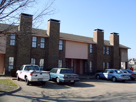 8003 Rothington Rd Apartamentos