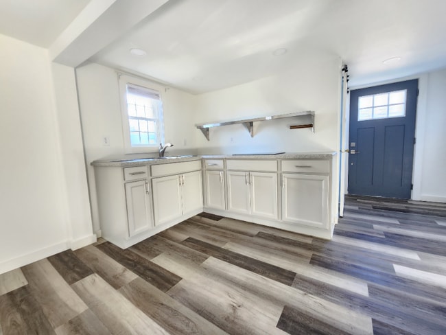 property at 17 Bruce St