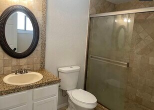 4015 E Friess Dr in Phoenix, AZ - Building Photo - Building Photo