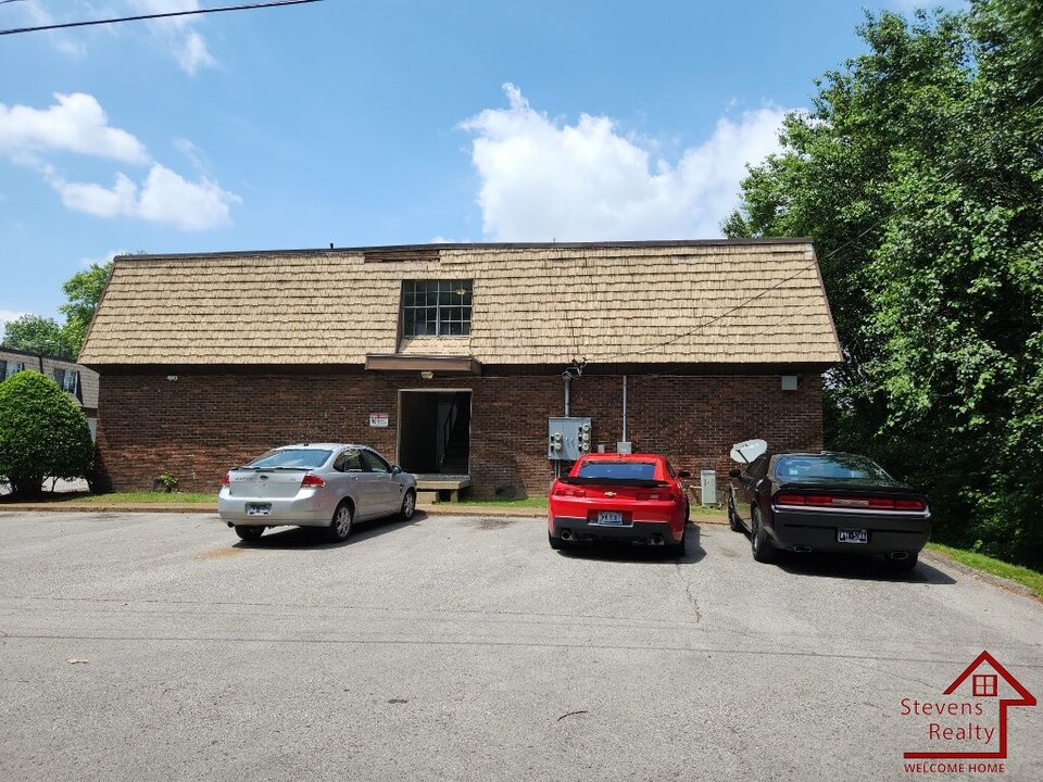 441 Harding Pl in Nashville, TN - Building Photo