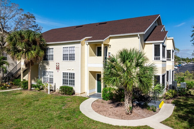 South Bay Plantation Apartments in Naples, FL - Building Photo - Building Photo