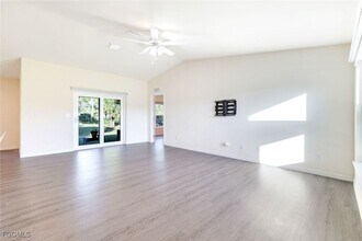 5038 Tradewinds Cir in La Belle, FL - Building Photo - Building Photo