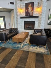 116 University Village Dr in Central, SC - Foto de edificio - Building Photo
