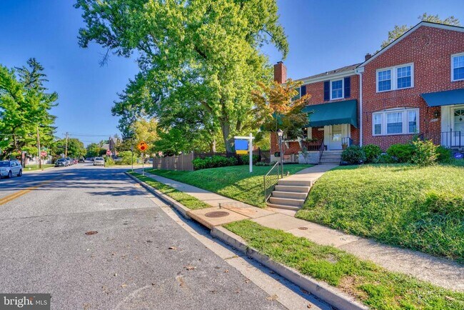 property at 6473 Blenheim Rd