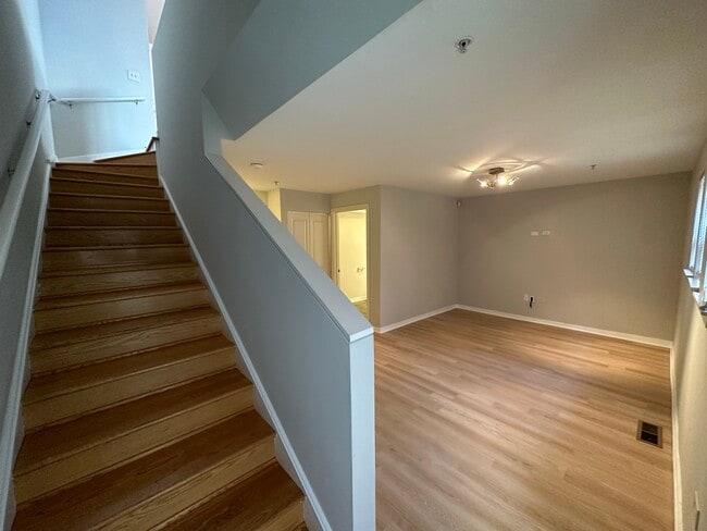 2323 S Wabash Ave in Chicago, IL - Building Photo - Building Photo