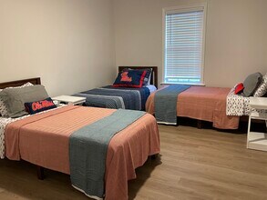 106 Morgan Ln in Oxford, MS - Building Photo - Building Photo