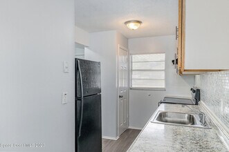 1734 Avocado Ave-Unit -3 in Melbourne, FL - Building Photo - Building Photo