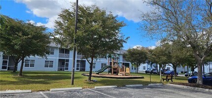 8555 Bernwood Cove Loop, Unit 109 in Ft. Myers, FL - Building Photo - Building Photo