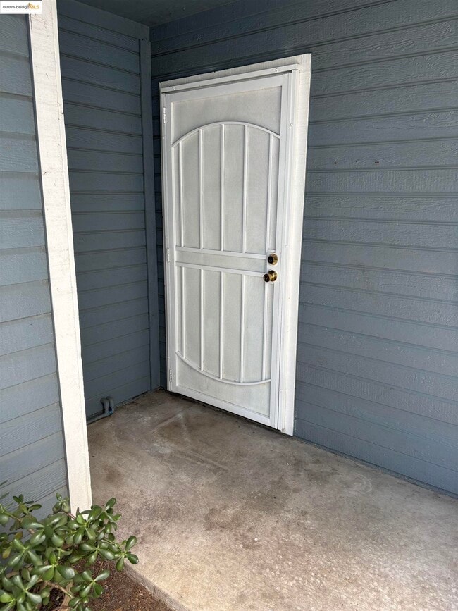 2926 Winding Ln in Antioch, CA - Building Photo - Building Photo