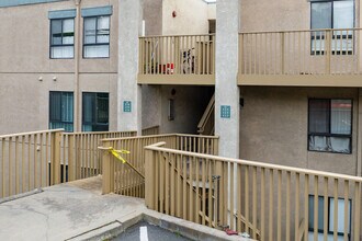 Ventana Ridge in Castro Valley, CA - Building Photo - Building Photo