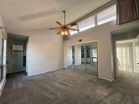 1601 Pennsylvania St in Albuquerque, NM - Building Photo